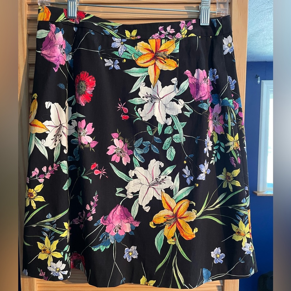 Margaret M Black multicolor Floral skirt
